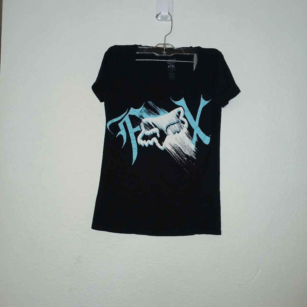 NWOT, Fox, Medium, black and teal v neck.